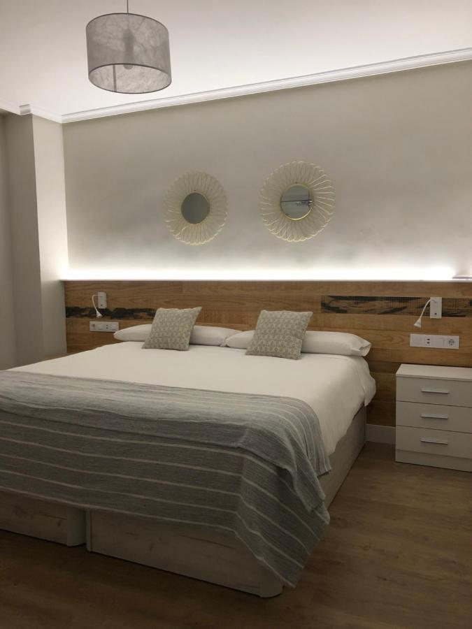 Apartamento Abuelo Mayorga Plasencia Exterior photo